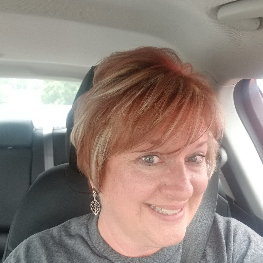 Meet your Posher, Tina